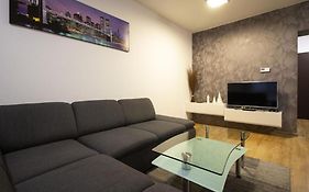 Apartman Adam
